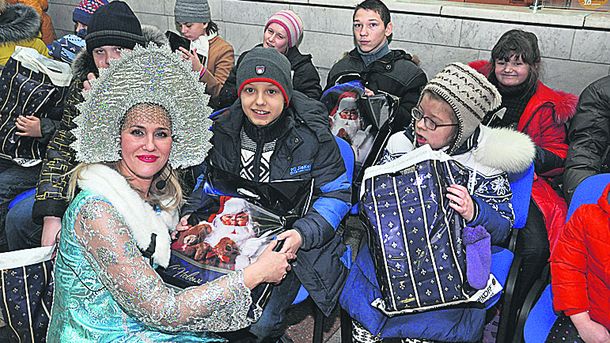 Святой Николай подарил особенным деткам зимнюю сказку