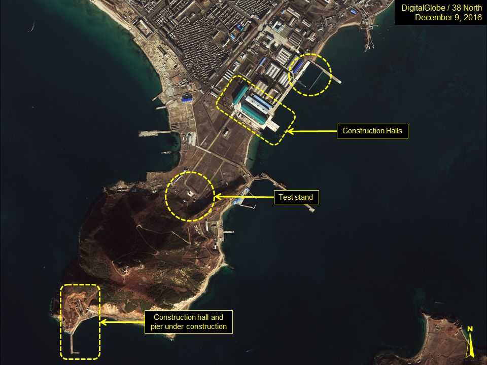Таинственная северокорейская субмарина готова к бою