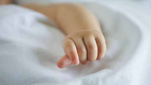 В Херсонской области в здании бывшего детсада нашли тело младенца