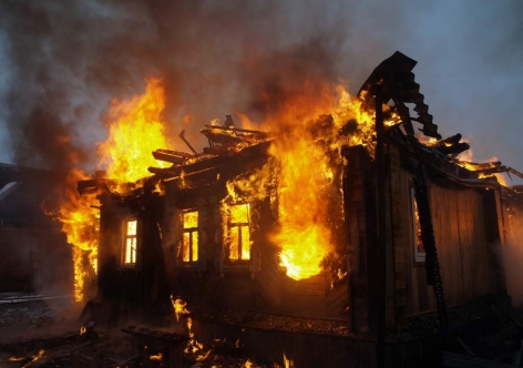 В Крыму на Первомай тушили три пожара