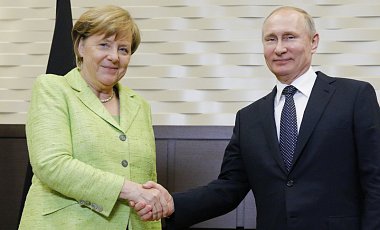 В Сочи возникли переговоры Меркель и Путина